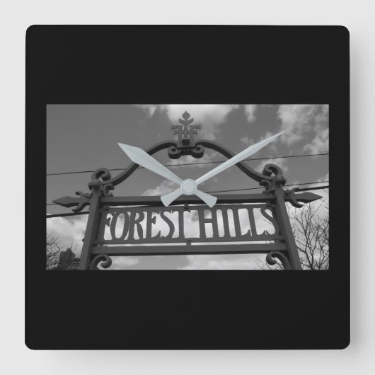 Forest Hills, Queens, NYC Vierkante Klok (Voorkant)