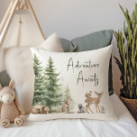 Forest Woodland Animals Avontuur wacht op u Kussen<br><div class="desc">Introductie van ons bosavontuur wacht op een kussen - perfect voor een schattig en grillig feest! Met een modern waterverf bosthema met schattige dieren zoals een vos, bruin beer, konijn en hert, is het geweldig voor een genderneutrale douche. Dit bohemien ontwerp zet een zoete en eenvoudige scène met zijn natuurlijke...</div>