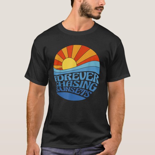 Forever Chasing Zonsondergangen Retro Sunset Beach T-shirt (Voorkant)