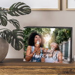 Forever Friends Script Overlay Custom Rustic Photo Houten Kist Print<br><div class="desc">Trendy houten boxbord met je eigen aangepaste foto. Een mooi fotocadeau met tekstbedekking die "eeuwige vrienden" in zwarte handschrift en hoofdlettertypografie voorschrijft. Het fotomalplaatje is opstelling voor u om uw foto toe te voegen - landschapsformaat zal het gemakkelijkst zijn om met te werken. Blader naar mijn winkel voor meer fotocadeaus....</div>