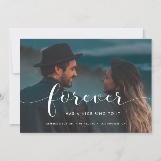 Forever heeft een mooie ring voor het fotohuwelijk aankondiging (Voorkant)