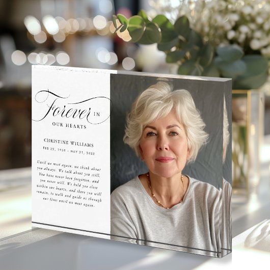 "Forever in our Hearts" Memorial, naam, foto
