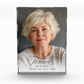 "Forever in our Hearts" Memorial, naam, foto (Voorkant)