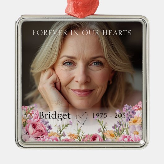 Forever In Our Hearts Pink Wildflowers Remembrance Metalen Ornament (Voorkant)