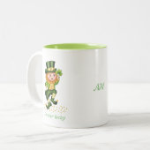 Forever Lucky Green Gnome & Monogram Tweekleurige Koffiemok (Voorkant links)