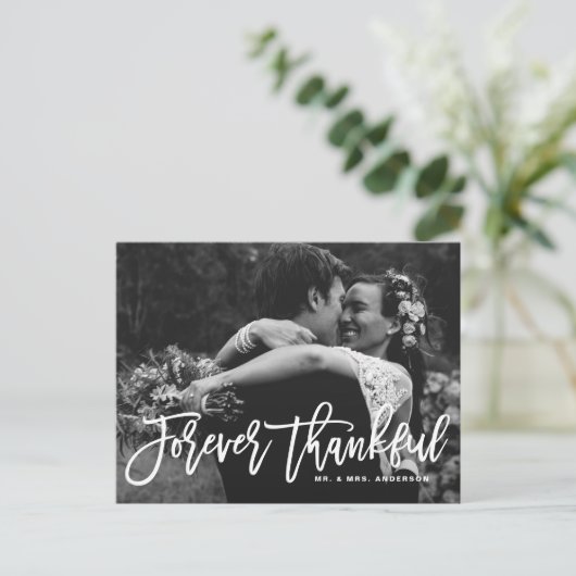 Forever Thankful Hand Lettered Weddenschap Bedankt Briefkaart (Staand voorkant)