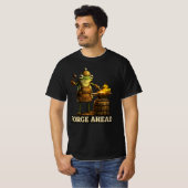 Forge Ahead Ambachtskikker & Glowing Sparks Kunst T-shirt (Voorkant volledig)