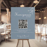 Formeel minimumfonds voor honden met een blauwe br poster<br><div class="desc">Dit formele,  stoffige blauwe huwelijkshuwelijksfonds is perfect voor een rustige bruiloft. Het ontwerp biedt waterverf wilde kruiden tegen een stoffige blauwe achtergrond.</div>