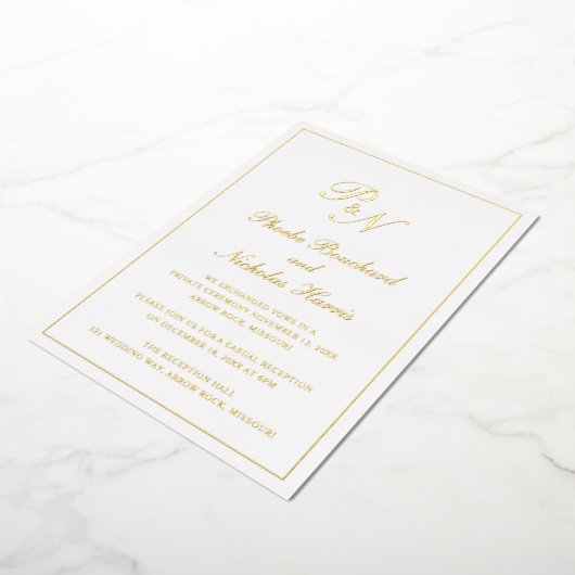 Formeel Monogram Elegante Trouwreceptie Folie Uitnodiging (Gedraaid)