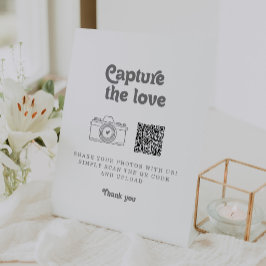 Formele Eenvoudige Capture the Love Trouwdag Reclamebord Met Voetstuk