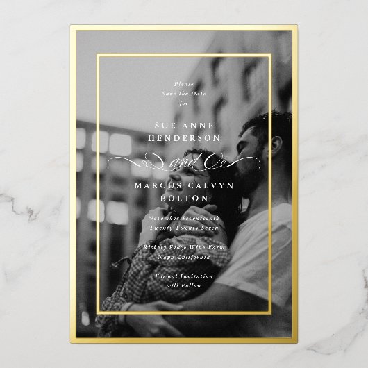 Formele foto Goud Lijst bruiloft Bewaar de datum Folie Uitnodiging (Voorkant)