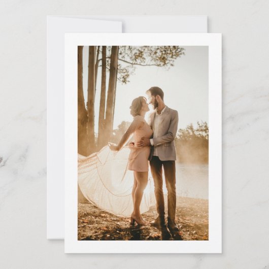 Formele foto save the date verlovings- en trouwkaa (Achterkant)