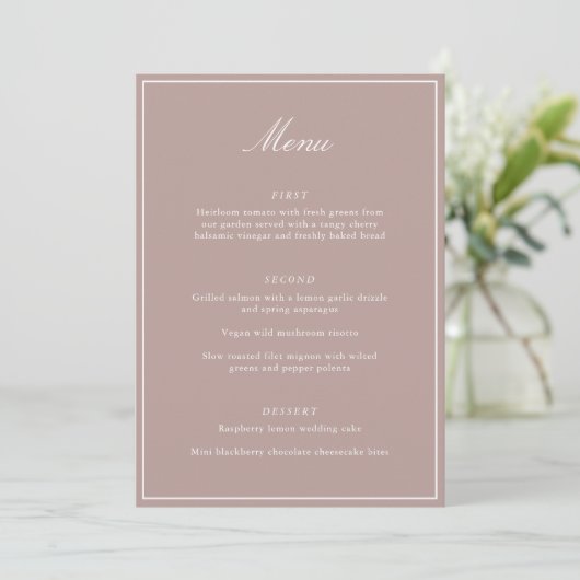 Formele Klassieke Rand Mauve Script Elegante Trouw Menu (Staand voorkant)