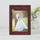 Formele luxe bordeaux gouden bloemen trouwfoto bedankkaart (Staand voorkant)