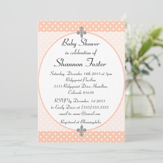 Formele Peach Polka Dots Baby shower Invitation Kaart (Staand voorkant)