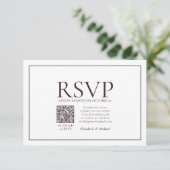 Formele plum Classic QR Code Wedding RSVP (Staand voorkant)