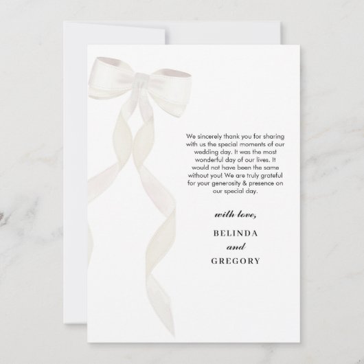 Formele witte boog lint elegante bruiloft bedankkaart (Achterkant)