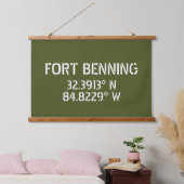 Fort Benning Latitude Lengtegraad Hangend Wandkleed (Slaapkamer)