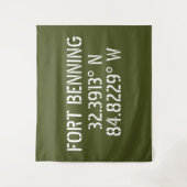 Fort Benning Latitude Lengtegraad Wandkleed (Voorkant)