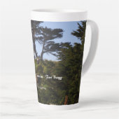 Fort Bragg California kustlijn Monterey Pines Latte Mok (Rechterhoek)