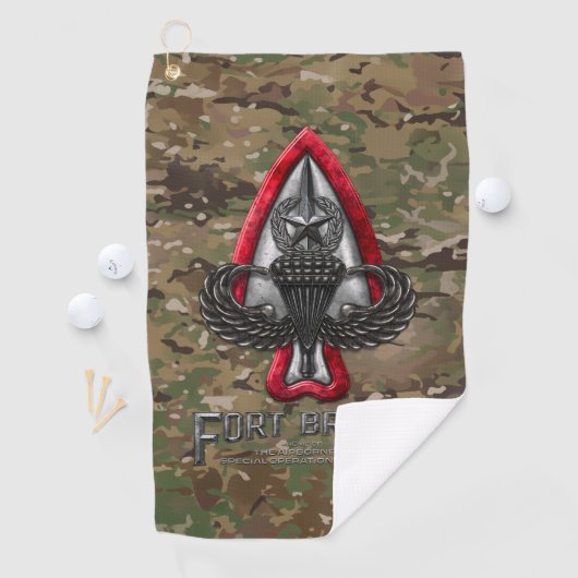 Fort Bragg Camo Golfhanddoek (Insitu)