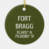 Fort Bragg Latitude Longitude, op maat gemaakt Keramisch Ornament (Voorkant)