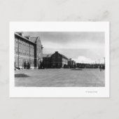 Fort Lewis, WA Uitzicht Barracks en Mt. Rainier Briefkaart (Voorkant)