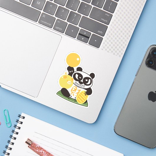 Fortune Panda God Sticker (Laptop met iPhone)
