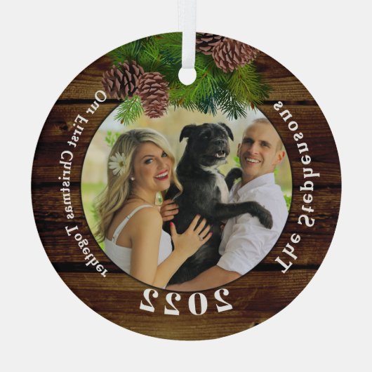 Foto 2022 Rustic Pinecone Keepomwille Custom Glas Ornament (Achterkant)