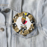 Foto 30th Birthday Custom Ronde Button 4,0 Cm<br><div class="desc">Eenvoudig modern 30th Birthday Foto Black Gold-ontwerp. U kunt foto gemakkelijk veranderen, en als u op Klik gaat om verder aan te passen kunt u het Pet van de Dagen van de Verjaardag bewegen aangezien het voor u werkt. Overeenkomende producten zijn te vinden in het 30e Collectie op de geboorte....</div>