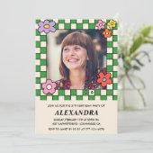 Foto 57e verjaardag uitnodiging Retro Groovy Flora (Staand voorkant)