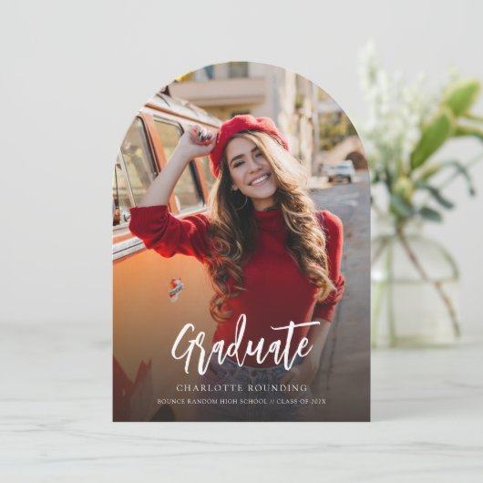 Foto Afstuderen 2025 Minimalistische aankondiging (Staand voorkant)