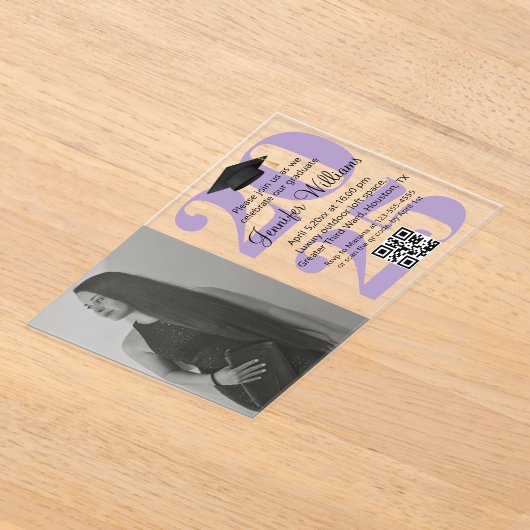Foto afstuderen 2025 Party QR Code paarse script Acryl Uitnodigingen (Laagn)
