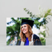 Foto Afstuderen Pet Witte H Folie Hartelijk dank Folie Uitnodiging (Staand Voorkant)