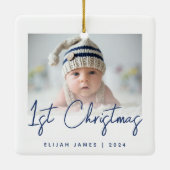 Foto Baby's Eerste Kerstmis Navy Blauwe Script Keramisch Ornament (Achterkant)