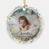 Foto Baby's First Christmas - Schattigee bloemenkr Keramisch Ornament (Voorkant)