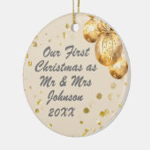 Foto Beige Goud Eerste Kerstmis Mr. Mrs Keramisch Ornament (Links)