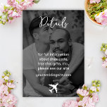 Foto Bestemming Boarding Pass Bruiloft Informatiekaartje<br><div class="desc">Verstrek huwelijksdetails aan uw gasten met de kaarten van de het instapkaart van de bestemmingsbruiloft! Voeg uw eigen foto, trouwdatum, namen, enz. toe om deze bijsluiterkaarten speciaal te maken. Reis bruiloft thema en een toegevoegde QR code maken deze bruiloft gast informatie kaarten informatief en persoonlijk. Deze minimalistische zwart-wit kalligrafie boarding...</div>
