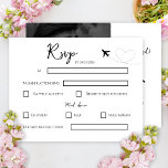 Foto Bestemming Boarding Pass Bruiloft RSVP Kaartje<br><div class="desc">Nodig uw gasten uit voor uw bruiloft op de bestemming met stijlvolle instapkaart trouwreactiekaarten! Voeg je eigen foto toe aan deze bruiloft rsvps, evenals je trouwdatum, namen, enz. Deze minimalistische zwart-wit kalligrafie boarding pass bruiloft reactie is perfect voor een bestemming bruiloft of een strand bruiloft. Dit ontwerp is leuk en...</div>