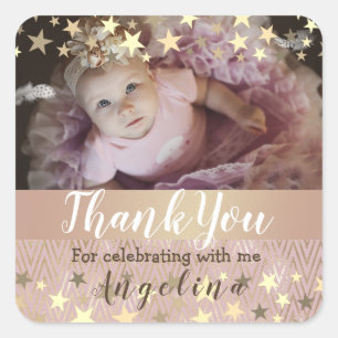 Foto: Birthday Shiny Pink and Gold Stars Vierkante Sticker