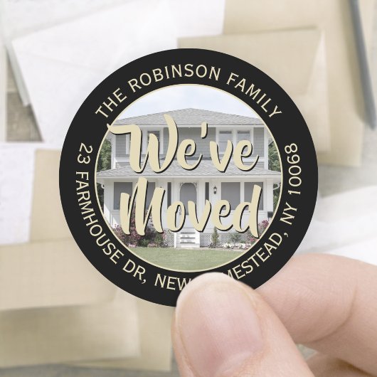 Foto: Black and Gold Moving Return Address Labels