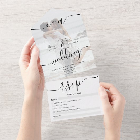 Foto: Black white initialen script bruiloft All In One Uitnodiging (Afscheurbaar)