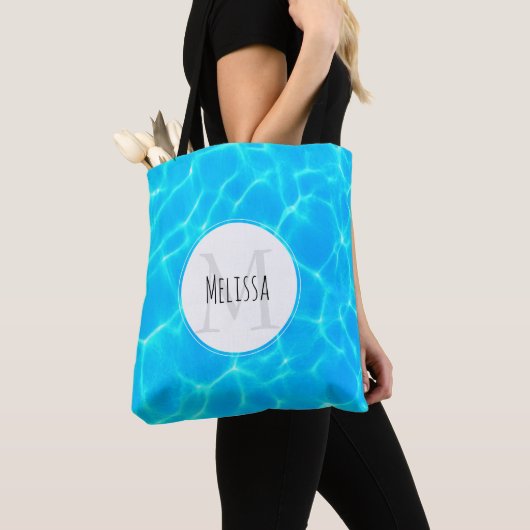 Foto: Blauwe poolwaterreflecties Tote Bag (Dichtbij)