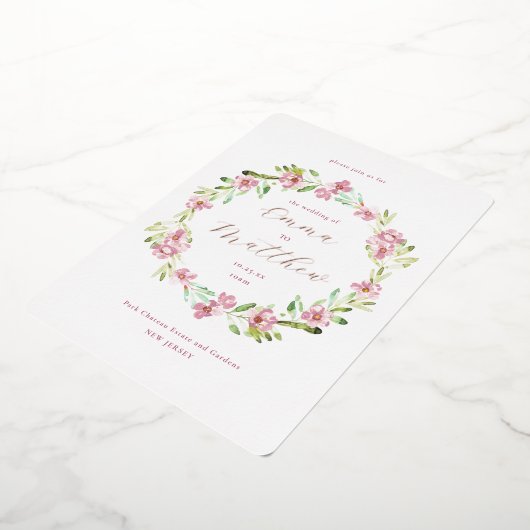 Foto Blush Roze Botanische krans Bruiloft Folie Uitnodiging (Gedraaid)