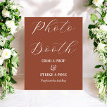 Foto Booth Terracotta Brown Wedding Poster<br><div class="desc">Foto Both Wedding Poster Sign in Terracotta/Burnt Oranje voor bruiloft,  repetitief diner,  vrijgezellenfeest,  verloving of soortgelijke gelegenheden. Bekijk hieronder ons collectie voor je winkel voor overeenkomende objecten.</div>