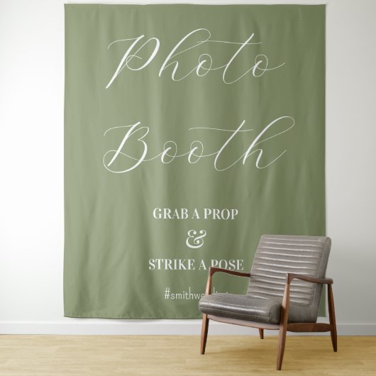 Foto Booth Wedding Sage Green Wandkleed (In situ)
