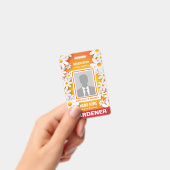 Foto Cheerful White Daisies Oranje Identification Badge (Handheld)