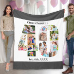 Foto Collage 40th Birthday Gray White Afbeelding Fleece Deken<br><div class="desc">Aangepaste Afbeelding met 15 favoriete foto's. Deze stijlvolle fotocollage is in de vorm van het getal 40 op een witte achtergrond met een koolzuurgrijze rand. De deken kan ook worden gepersonaliseerd met de naam en geboortedatum van uw keuze. De sjabloon is klaar voor gebruik om uw familiefoto's, selfies en afbeeldingen...</div>