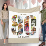 Foto Collage 80th Birthday Neutraal Beige Afbeeldi Fleece Deken<br><div class="desc">Aangepast Afbeelding voor een unieke 80e verjaardag cadeau met 18 favoriete foto's. Deze stijlvolle fotocollage is in de vorm van het getal 80 op een witte achtergrond met neutrale beige havermoutranden en een bronzen moderne typografie. De deken kan ook worden gepersonaliseerd met de naam en geboortedatum van uw keuze. De...</div>