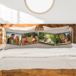 Foto Collage Aangepaste Neutrale paddenstoel Lichaamskussen<br><div class="desc">Deze klokkenluider en neutraal lichaamskussen bieden voldoende ruimte om uw favoriete familiefoto's te shows. De sjabloon is klaar voor u om 4 foto's, uw familienaam en het jaar (en/of uw douanetekst) toe te voegen. Uw foto's zullen in een zigzagfotostrip langs de voorzijde worden gelegd, terwijl jouw tekst (indien nodig) op...</div>